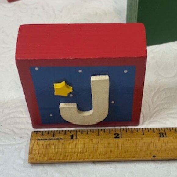 VTG 7 Piece Wooden Christmas JOY NOEL Blocks Picture Frames Table Decor 2.5" - Picture 9 of 14